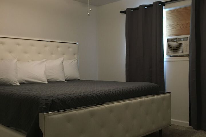 Room 29 of 81