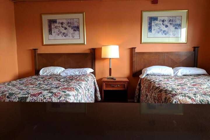 Room 25 of 36