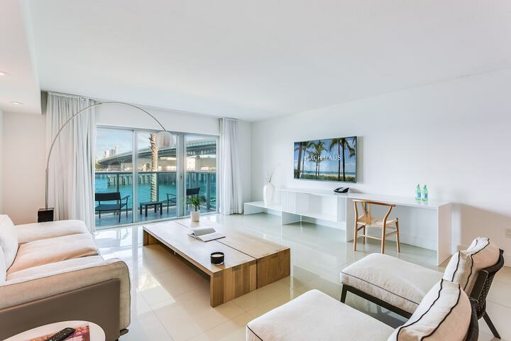 Beach Haus Bal Harbour