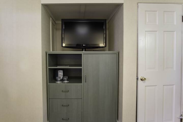 Room 36 of 49