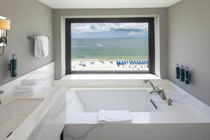 Hilton Marco Island Beach Resort and Spa