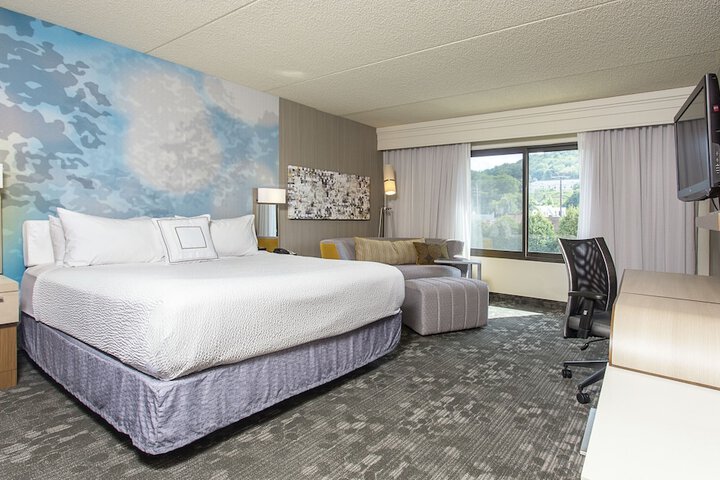 Room 21 of 50