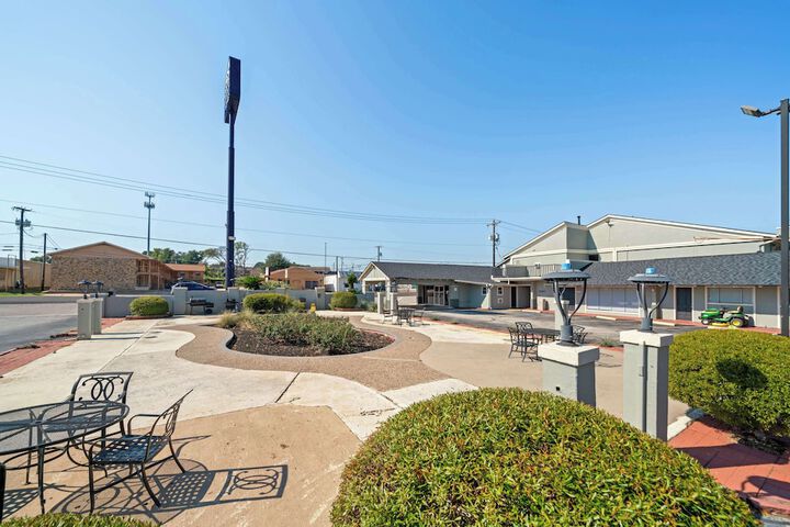 Americas Best Value Inn & Suites Brenham