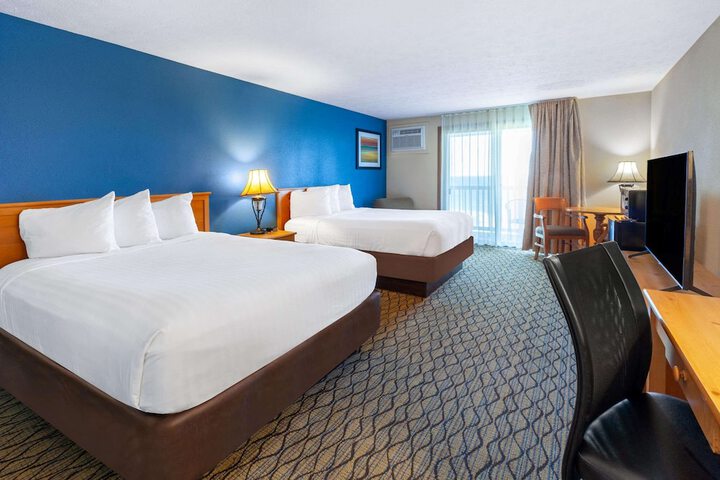 Room 34 of 49