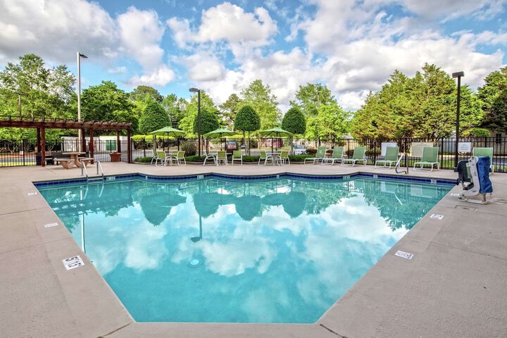 Pool 3 of 38