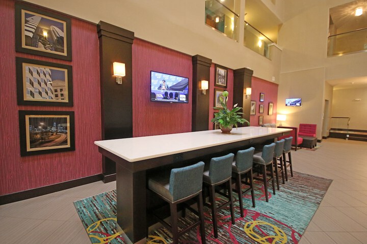 Hotel 4 of 47