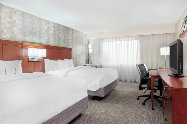 Room 20 of 37