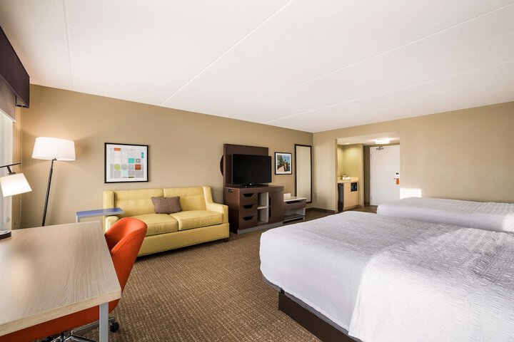 Hampton Inn McHenry