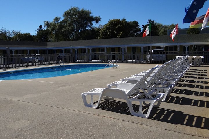 Pool 2 of 40