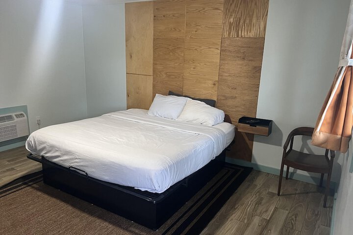 Room 22 of 25