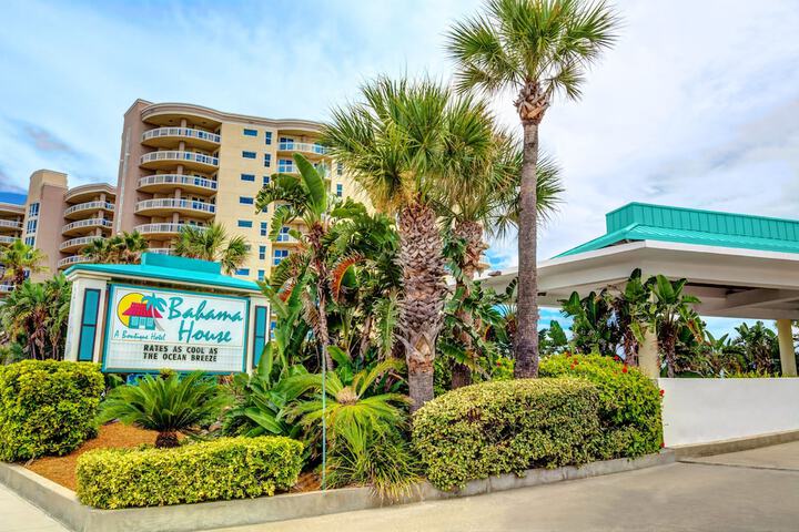 Hotel 4 of 66