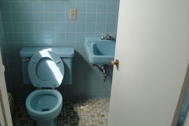 Room 13 of 14