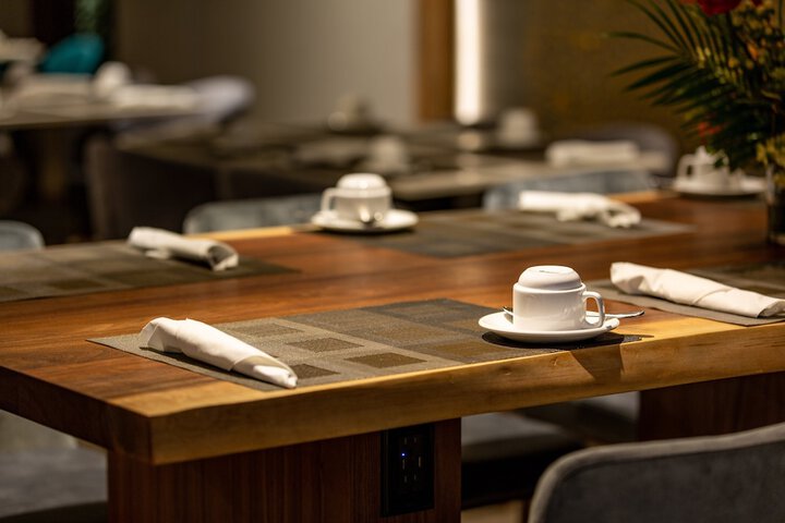 Dining 138 of 159