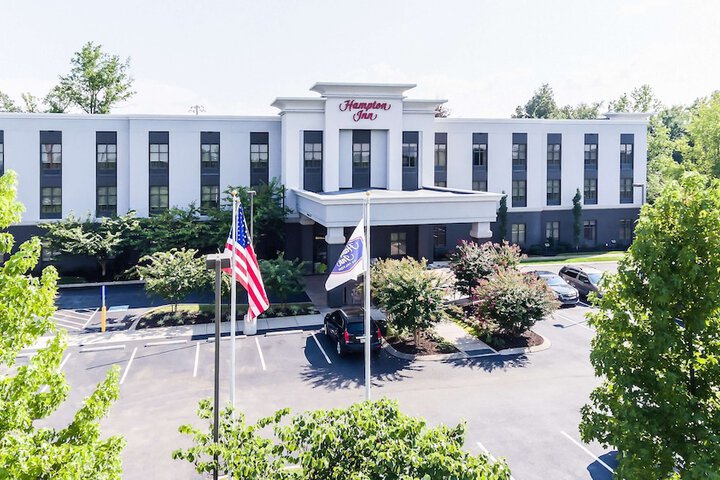 Hampton Inn White House