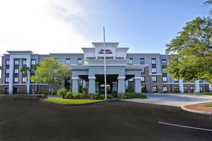 Hotel 3 of 56
