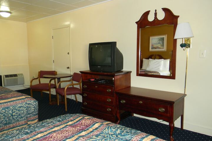 Room 17 of 21