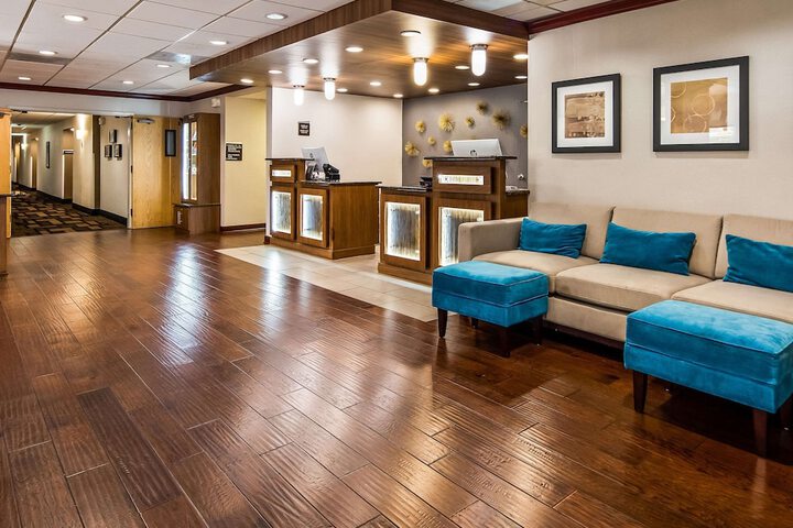 Hotel Interior 13 of 34