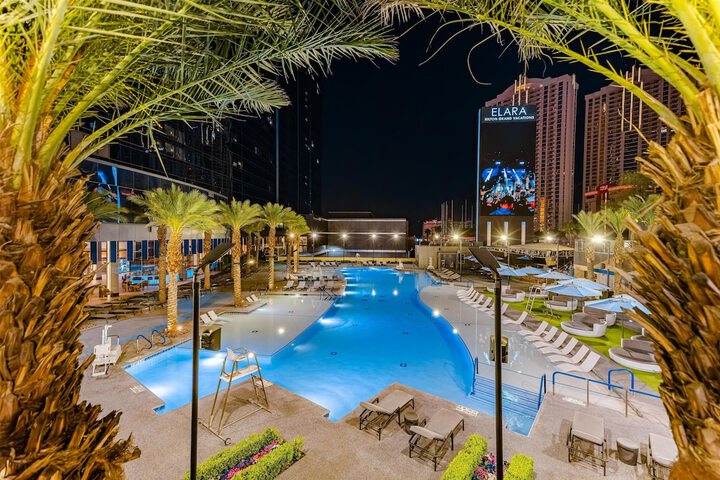 Hilton Grand Vacations Club Elara Center Strip Las Vegas