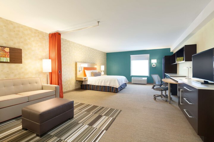 Room 22 of 34