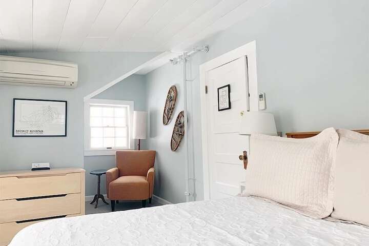 Room 18 of 48