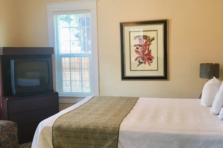 Room 157 of 187