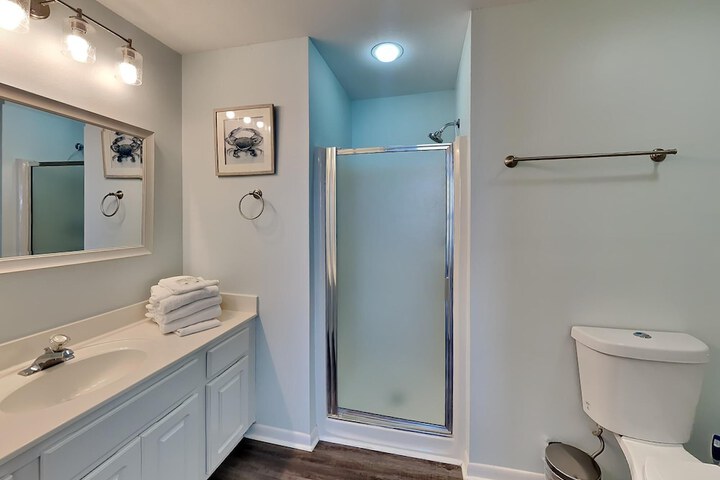 Room 15 of 27