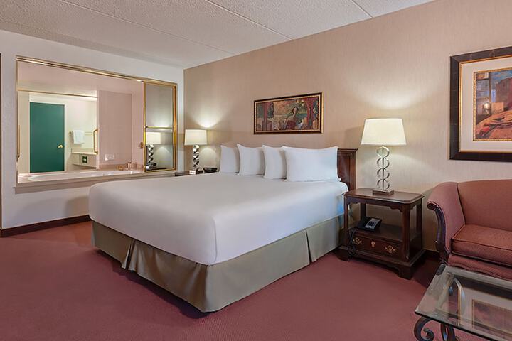 Room 30 of 62