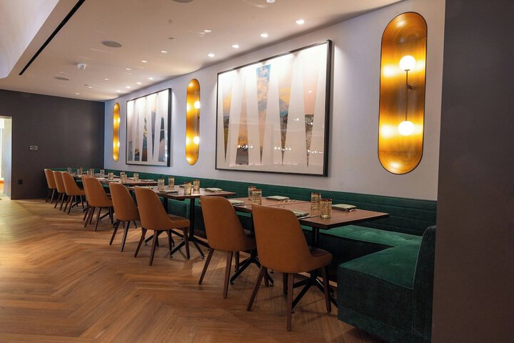Dining 84 of 126