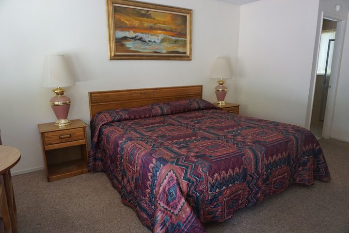 Room 22 of 39