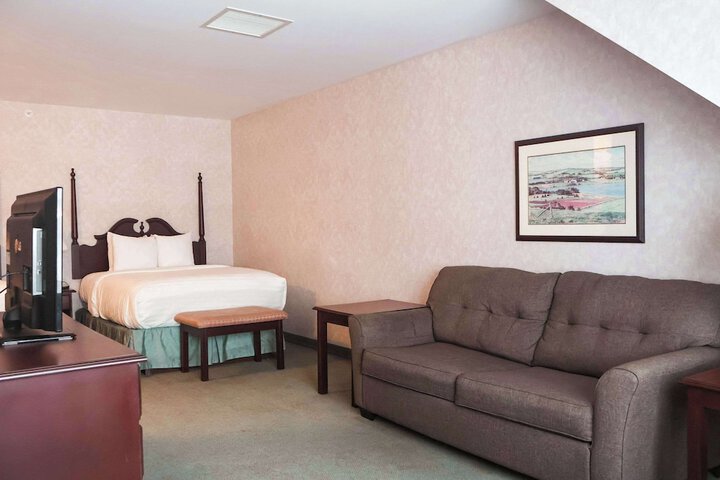 Room 19 of 50