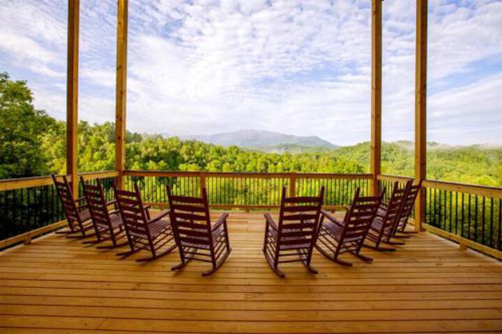 Foxwood Mansion Cabin