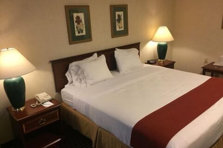 Room 20 of 50