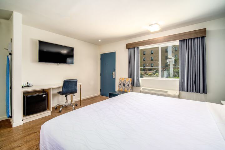 Room 20 of 23