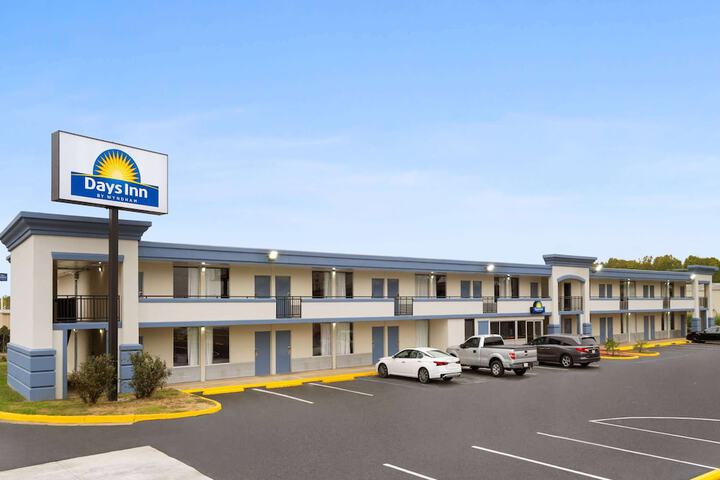 Hotel 1 of 29
