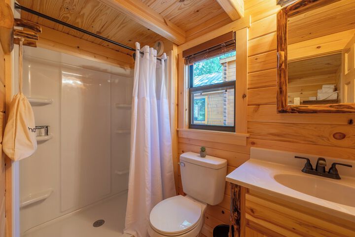 Casa de Fruta Cabins Inn & RV Park