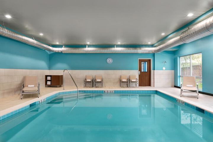 Pool 4 of 45
