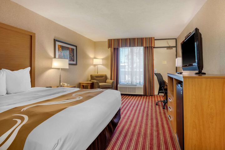 Quality Inn Exit 4