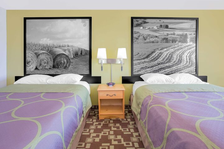 Room 22 of 40