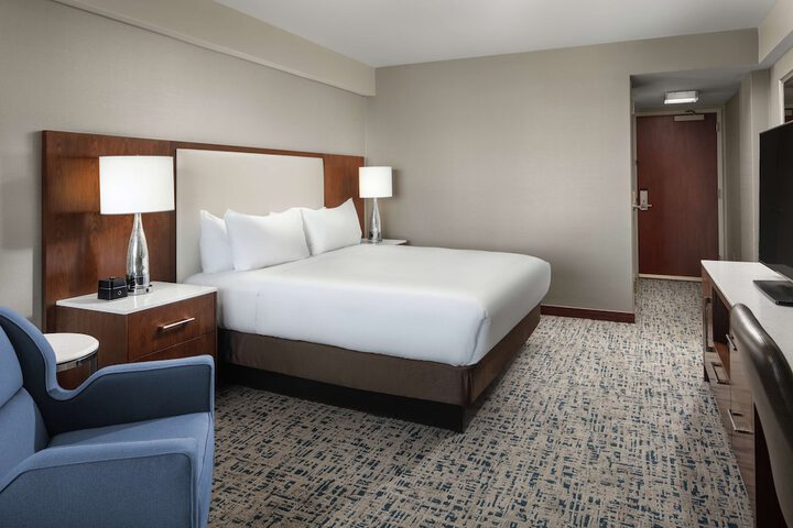 Hilton Boston Logan Airport