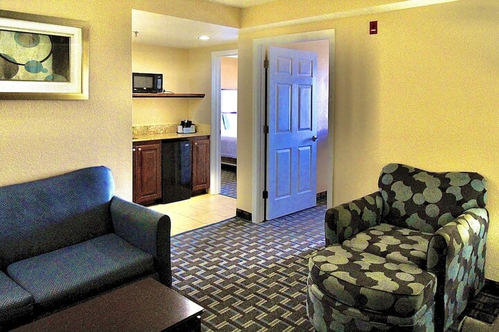 Room 20 of 54