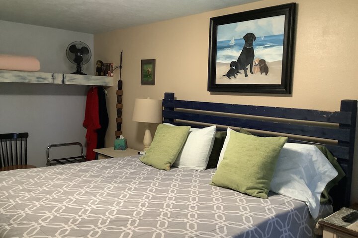Room 132 of 200