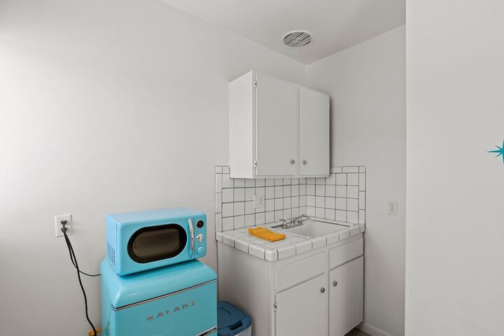 Room 31 of 59