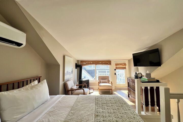Admirals Quarters Inn