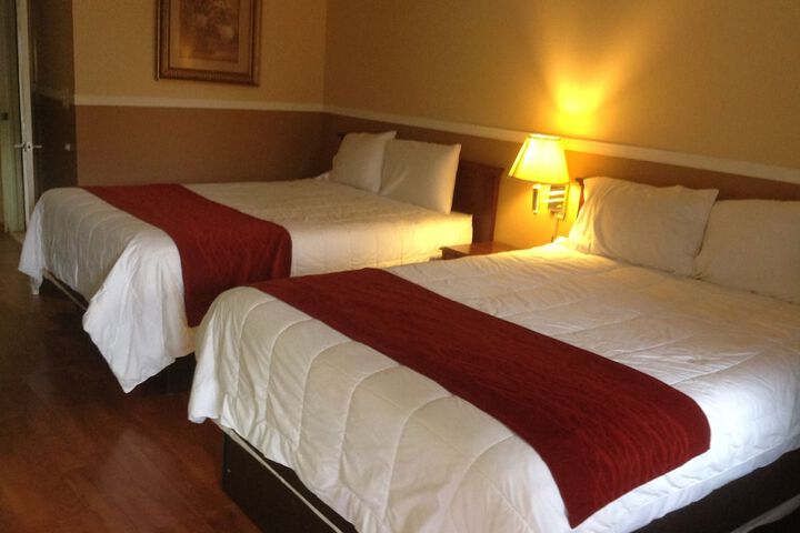 Room 17 of 46