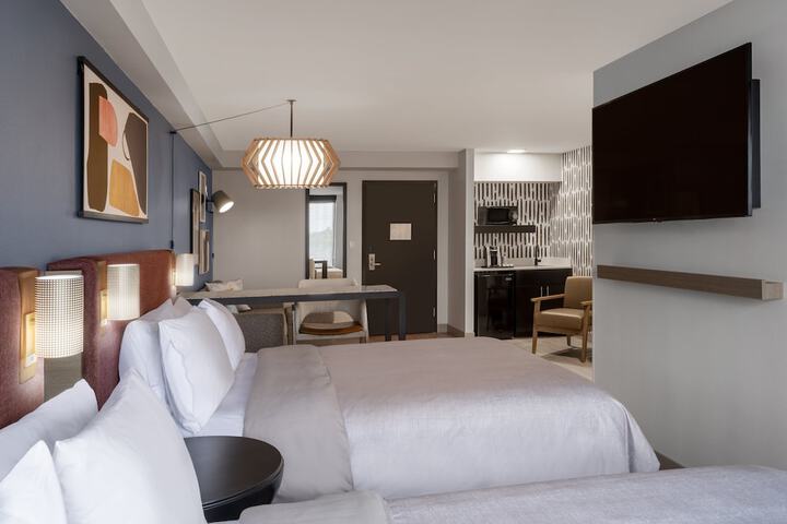 Room 52 of 84