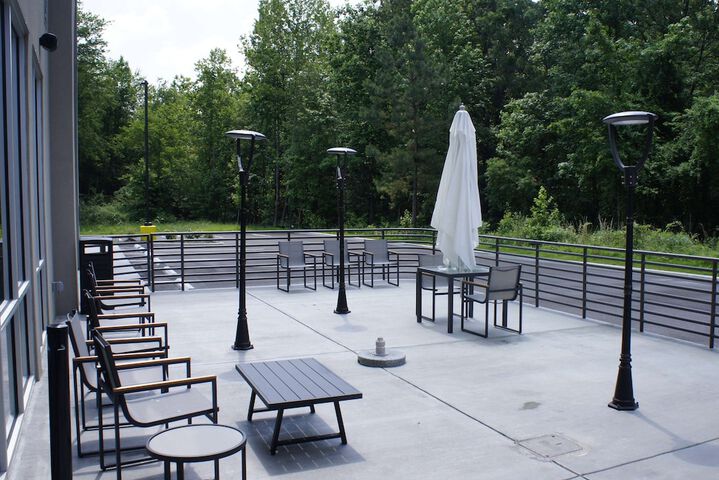 La Quinta Inn & Suites by Wyndham Manchester / Arnold AFB