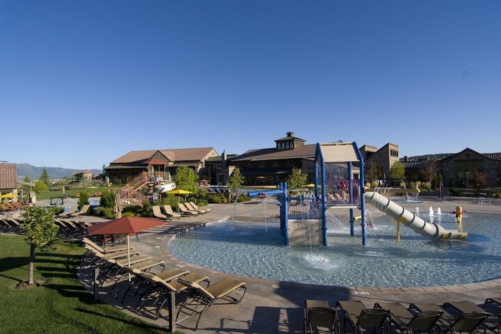 Pool 16 of 112