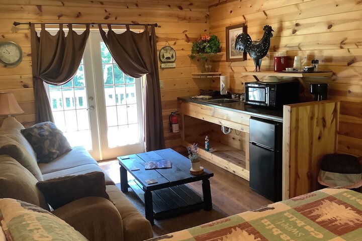 Nacoochee Valley Lodge