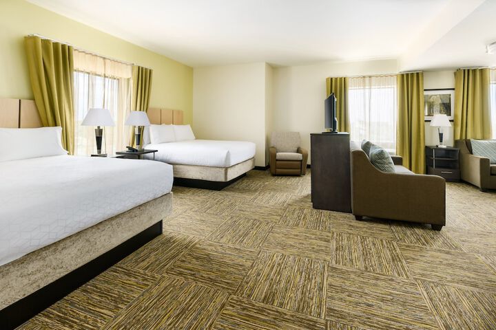 Room 15 of 34