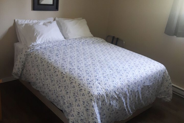 Room 30 of 83